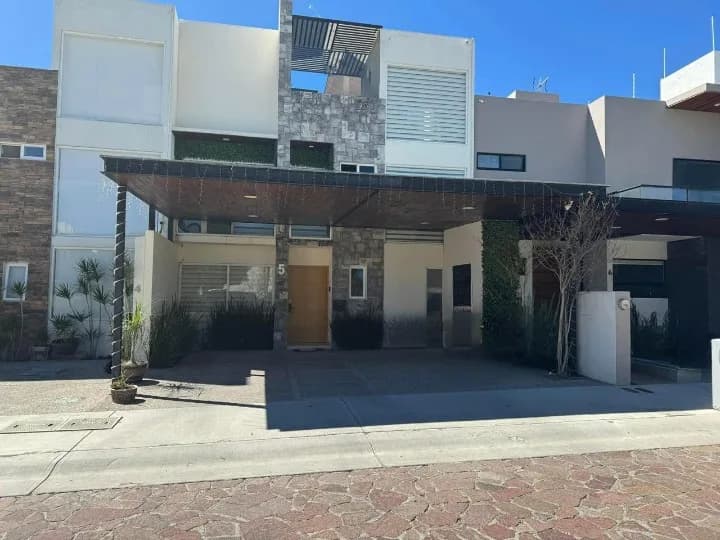 Casa en venta en Cañadas del Lago. Corregidora, Qro.